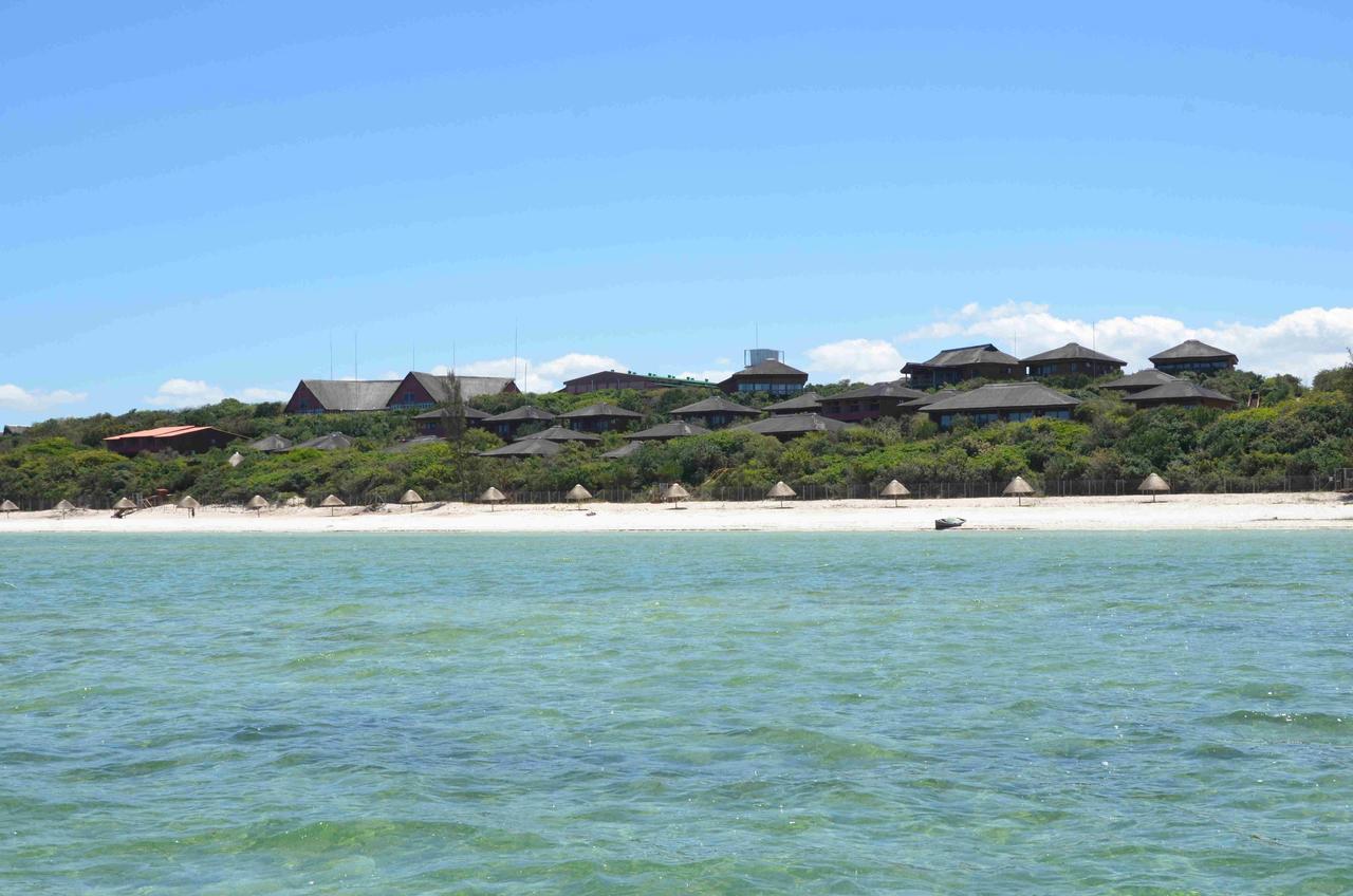 Humula Beach Resort Vila Praia Do Bilene Exterior photo